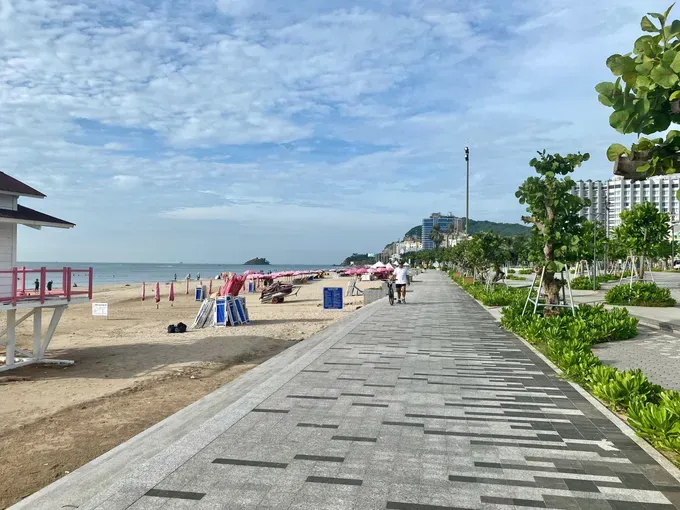 z7017414789662-dbc977ac75639f03e792247b410a17af-8624-123.jpg (1)